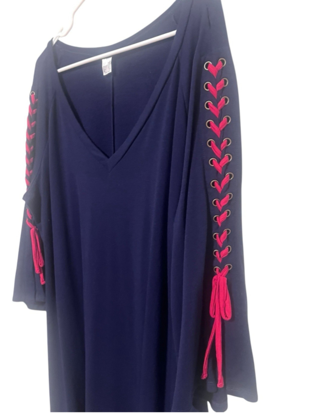 Venus Lace Up Sleeve Dress Women’s 2X Navy Red 3/4 Bell Sleeve V-Neck Tunic
